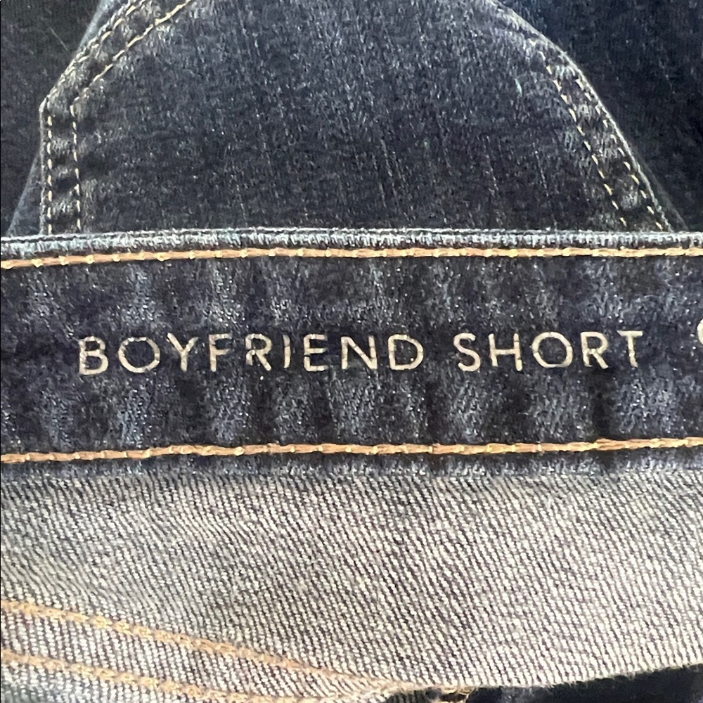 Jennifer Lopez Dark Blue BOYFRIEND Jean Shorts 🩳 - Picture 5 of 7